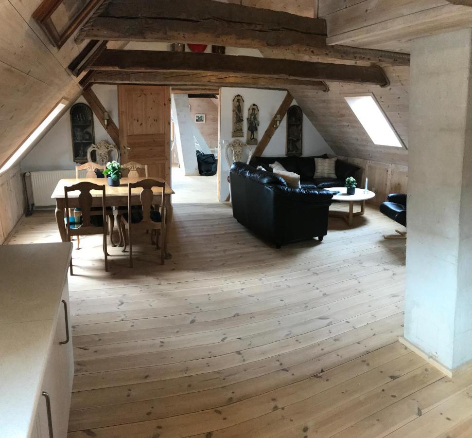 Toldboden Anno 1684 Apartment รอนเน ภายนอก รูปภาพ
